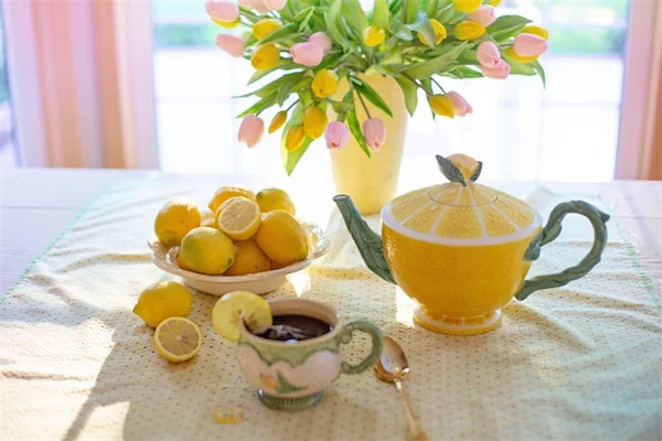 Yellow Wax Bells: How I Grow Them in Shade